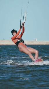 [2025.11.18] sofiaresing_3769025032203663452.jpg