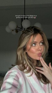 [2025.11.19] hannahg_3769646711632235103.jpg