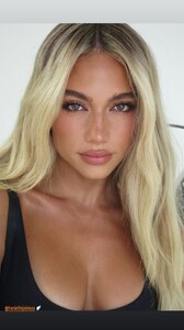 [2025.11.20] ellaayalon_3770533043665888714.jpg