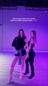 [2025.11.20] haileygrice-polinaglen_3770411943623329271.jpg