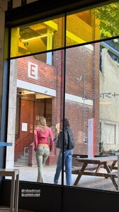 [2025.11.20] lindsaydemyan_3769964129957361735.jpg