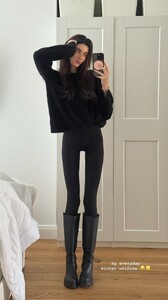 [2025.11.21] celinebethmann_3770737088912952986.jpg