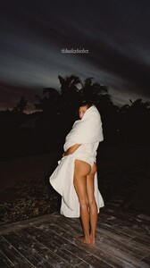 [2025.11.22] _rachelgill__3771903728036282112.jpg