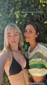 [2025.11.22] elizabethcturner_3771821062439999757.jpg