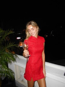 [2025.11.22] elizabethcturner_587431557_18540860347052750_5902408468429347166_n.jpg