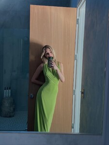 [2025.11.22] elizabethcturner_587784636_18540860392052750_1907719737645838458_n.jpg