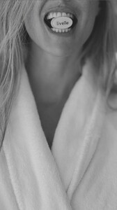 [2025.11.23] barrefaeli_3772736080206916195.jpg