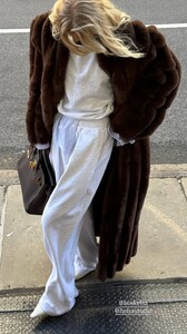 [2025.11.23] kulikulikulik_3772537714861265662.jpg