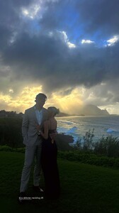 [2025.11.23] livvydunne_3772589768363173614.jpg