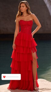 [2025.11.23] sherrihill_3772567764775556950.jpg
