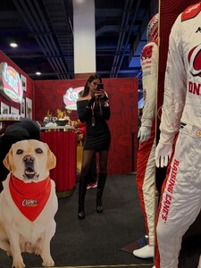 [2025.11.24] sarasampaio_589045611_18548641696058288_2236141575712518568_n.jpg