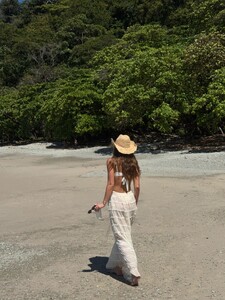 [2025.11.25] idazeile_587202801_18541337920044174_2048695975069281992_n.jpg