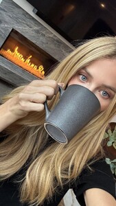 [2025.11.25] katelove_DRfOQ4j8uD.jpg