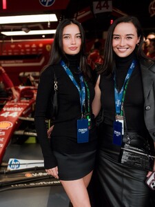 [2025.11.25] kelseymerritt_587156606_18548457145039208_1303890214286511986_n.jpg