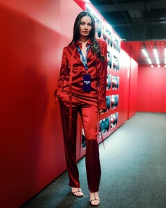 [2025.11.25] peroninastroazzurro_588230155_18542369635032323_3791352198401564363_n.jpg