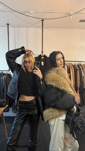 [2025.11.29] stellamaxwell-rasbartram_3776547479534481876.jpg