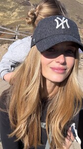 [2025.11.11] katelove_3763973911118435378.jpg