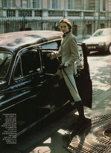 23-MARIECLAIREGR-Dec-1992-m.CeliaFornerCeciliaChancellor-ph.ChristianMoser.jpg