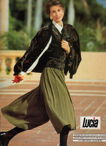 24-MARIECLAIREGR-Oct-1990-LUCIA-m.TracyToon-ph.Unk.jpg