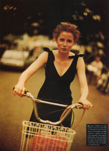 25-MARIECLAIREGR-Jul-1991-m.AlisonCohn-ph.FrancoisDeconninck.jpg