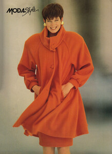26-MARIECLAIREGR-Oct-1990-MODASTYLE-m.Unk-ph.Unk.jpg