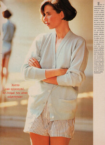 42-MARIECLAIREGR-Sept-1991-m.IsabellaRosselliniKristenMcMenamyKirstenOwenClaudiaHuidobroAnnaGetaneh-ph.Sacha.jpg