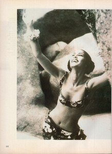 43-MARIECLAIREGR-Jun-1993-m.EleniTzima-ph.KaterinaMarianou.jpg