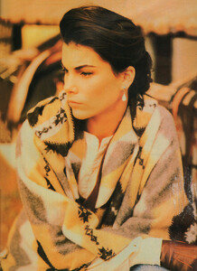 63-MARIECLAIREGR-Nov-1992-m.Stephanie-ph.KostasCoutayar.jpg