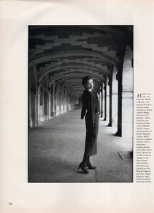 64-MARIECLAIREGR-Oct-1992-m.KellyDirstine-ph.EmanuelleHauguel.jpg
