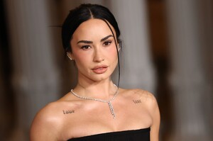 656974675_demi2-21.jpg