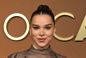 661882830_hailee-118.jpg