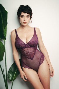 691df99523a2e05555149b24_Annina_Yamamay25_Miahmanagement (3).jpeg