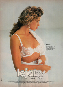 92-MARIECLAIREGR-May-1992-LEJABY-m.LesaAmooreSullivan-ph.Unk.jpg