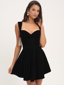 August_Mini_Dress_Black_Cream_On_Model_1_2000x.jpg