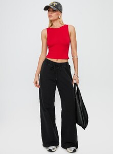 AylaF - PrPolly - Bleeker High Neck Top Red-7 - 2-Model-Ayla-Us2.jpg