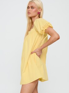 AylaF - PrPolly - Lilibet Mini Dress Lemon-7 - 3-Model-Ayla-Us2.jpg