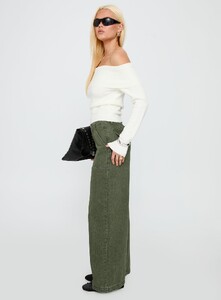 AylaF - PrPolly - Melikah Baggy Cargo Jeans Green Wash-7 - 3-Model-Ayla-Us2.jpg