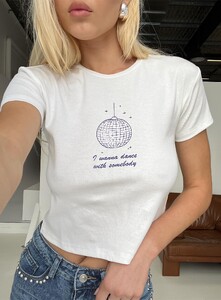 AylaF - PrPolly - My Girl Graphic Top Grey-7 - 0-Model-Ayla-Us2.jpg