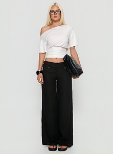 AylaF - PrPolly - Pedra Wide Leg Pant Black-6 - 6-Model-Ayla-Us2.jpg
