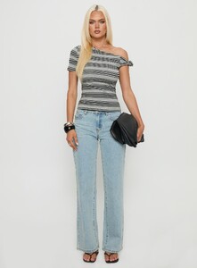 AylaF - PrPolly - Remona Off Shoulder Top Grey Stripe-6 - 6-Model-Ayla-Us2.jpg