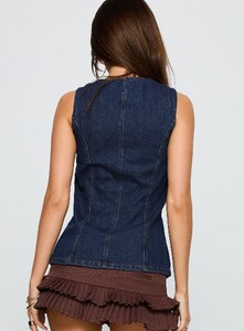 BHamilton - PrPolly - Bless Your Heart Top Blue Denim-8 - 4-Model-Brittany-Us4.jpg