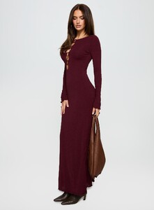 BHamilton - PrPolly - Dejonge Ring Long Sleeve Maxi Dress Currant-6 - 3-Model-Brittany-Us4.jpg