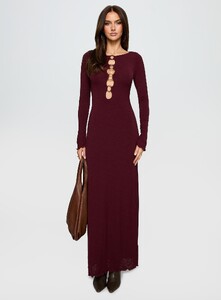 BHamilton - PrPolly - Dejonge Ring Long Sleeve Maxi Dress Currant-6 - 6-Model-Brittany-Us4.jpg