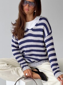 BHamilton - PrPolly - Drayven V Neck Knit Sweater Blue Stripe-8 - 0-Model-Brittany-Us4.jpg