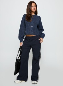 BHamilton - PrPolly - Kammi Button Up Cardigan Navy-6 - 2-Model-Brittany-Us4.jpg