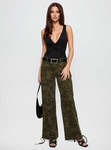 BHamilton - PrPolly - Midnight In Paris Backless Bodysuit Black-6 - 2-Model-Brittany-Us4.jpg