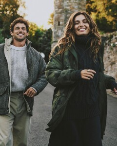 Banana Republic Holiday 2025_11.jpg