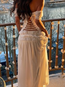 CBellotti - Outcast - LUBELA CORSET TOP WHITE Crop Top_LUBELACORSETTOP_MAXISKIRTWHITE7.jpg