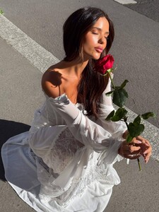 CBellotti - Outcast - SOLALNES-SKIRT-WHITE6_b7add7f4-452b-4b10.jpg