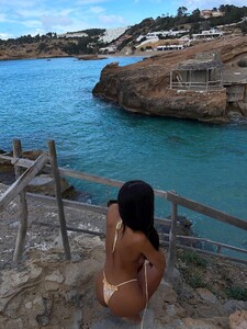 CBellotti - Outcast - TIATA BIKINI TOP CALILE Bikini Top_TIATA-BIKINI-TOP-CALILE-_-TIATA-BIKINI-BOTTOM-CALILE39.jpg